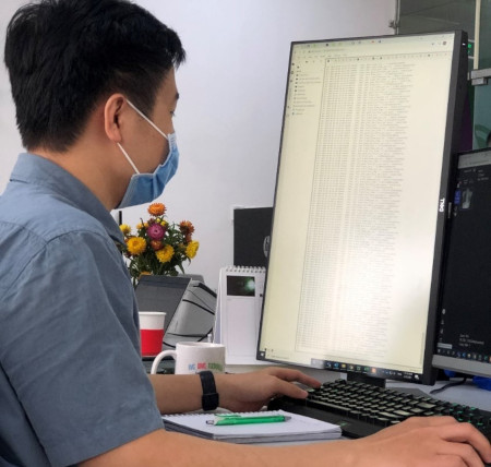 Vu Hoang, VinBrain’s AS Lead is training AI model for Speech Recognition Using DGX A100