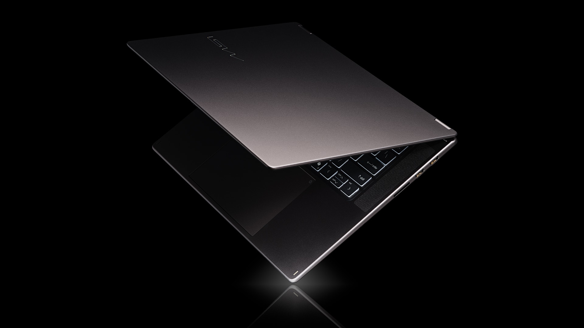 MSI Prestige N16 Flip AI+