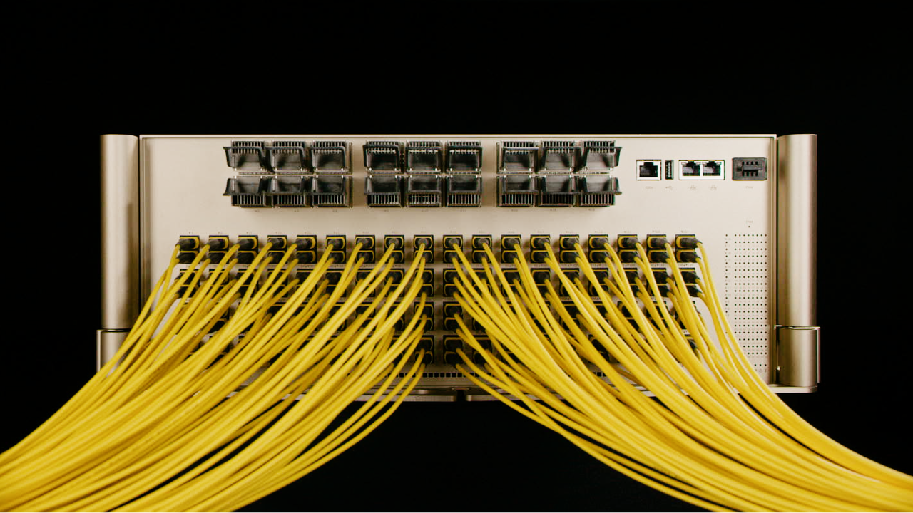 Conmutador de fotónica Quantum-X