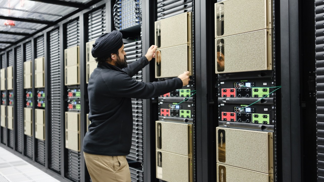 World’s Most Advanced Supercomputers 