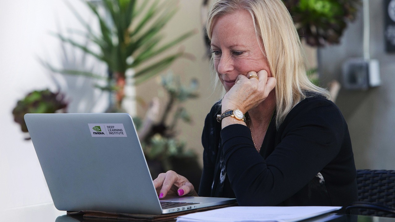 専門的なトレーニングで組織の目標を達成する