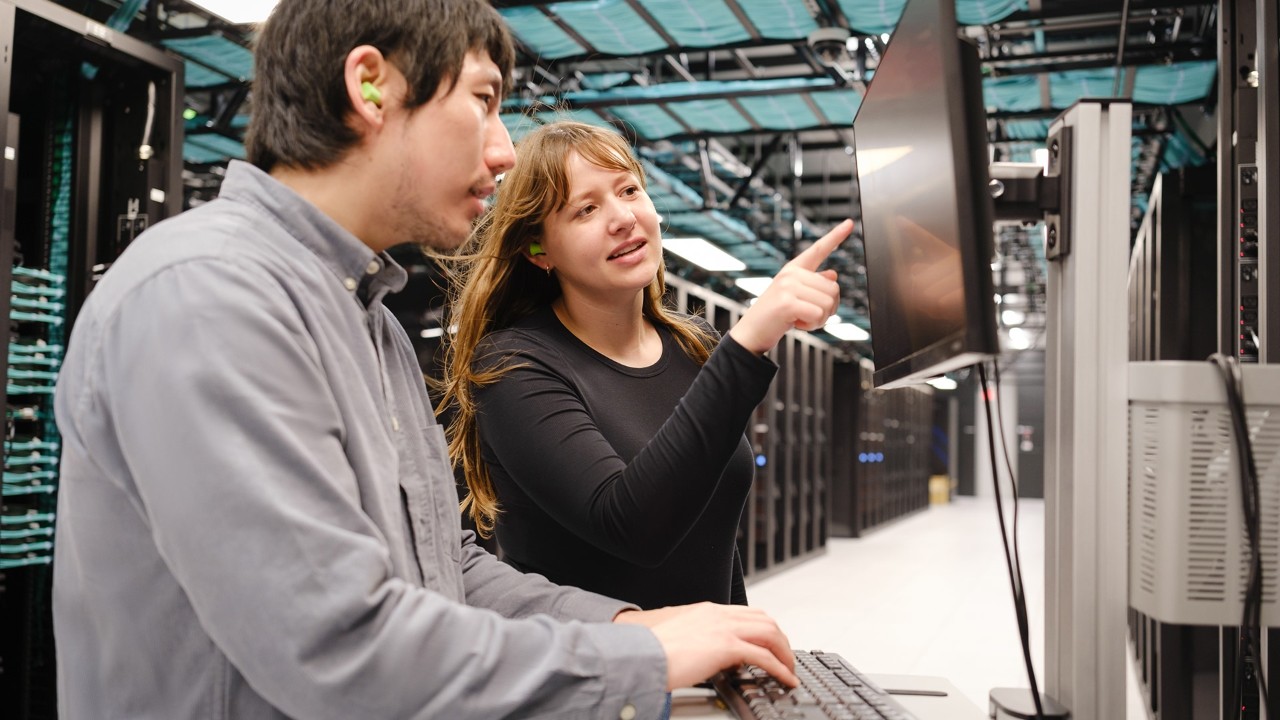 Servicios Administrados de NVIDIA DGX-Ready