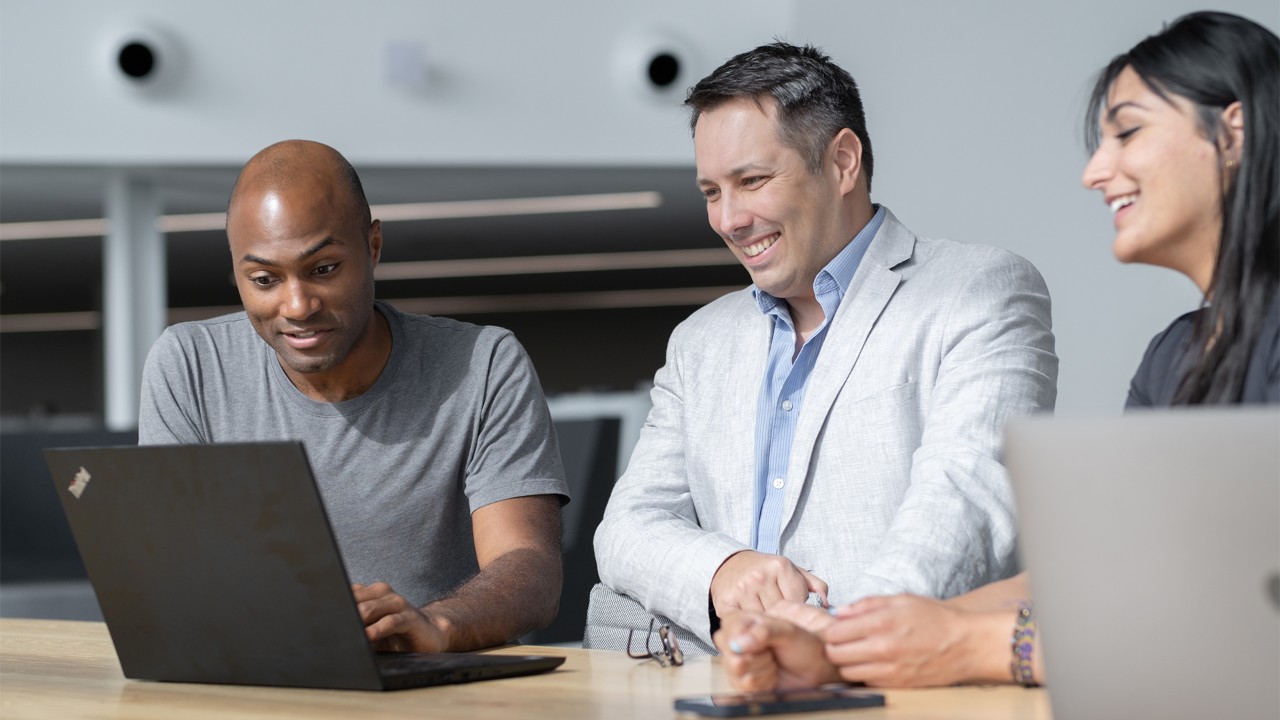 Entrenamiento del DLI para Clientes de NVIDIA DGX