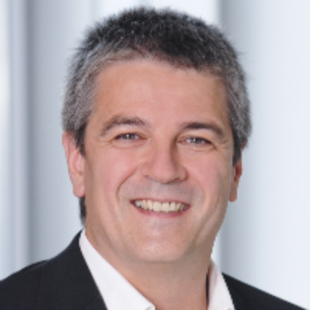 Bernhard Tritsch, Ejecutivo de Negocios