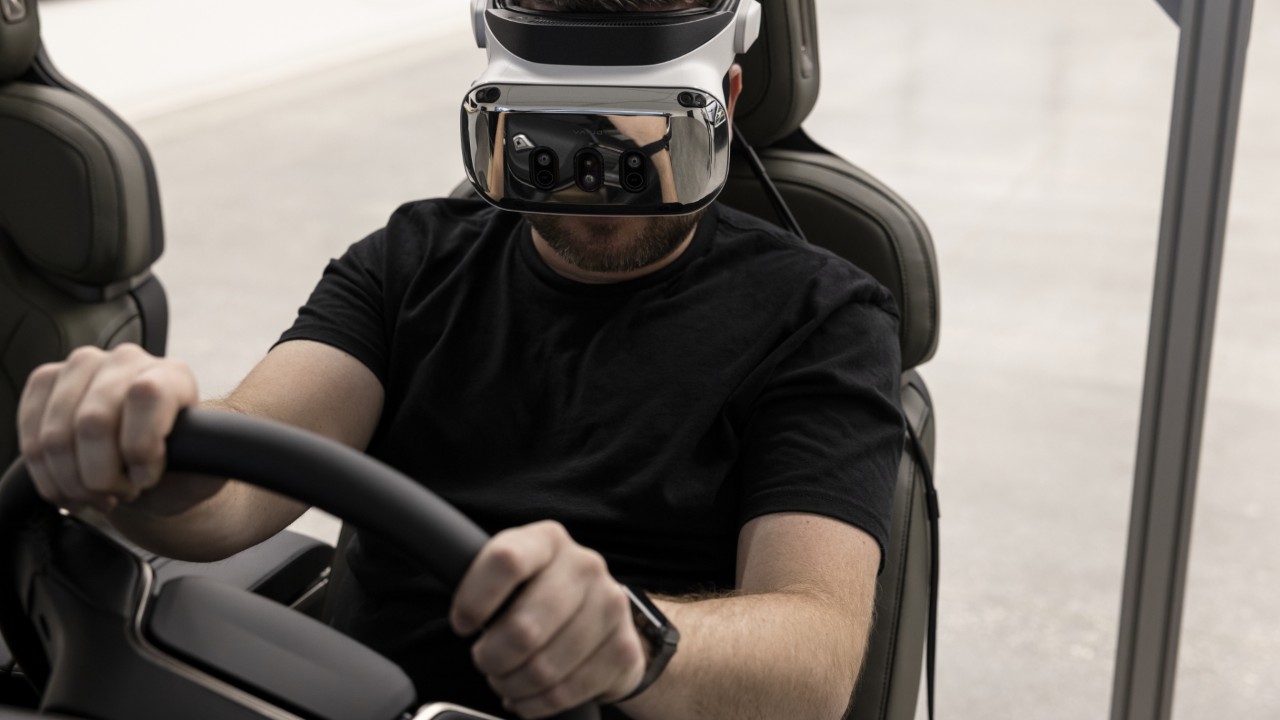 Rivian 運用逼真的 XR 與採用 AI 技術的互動技術審查汽車設計