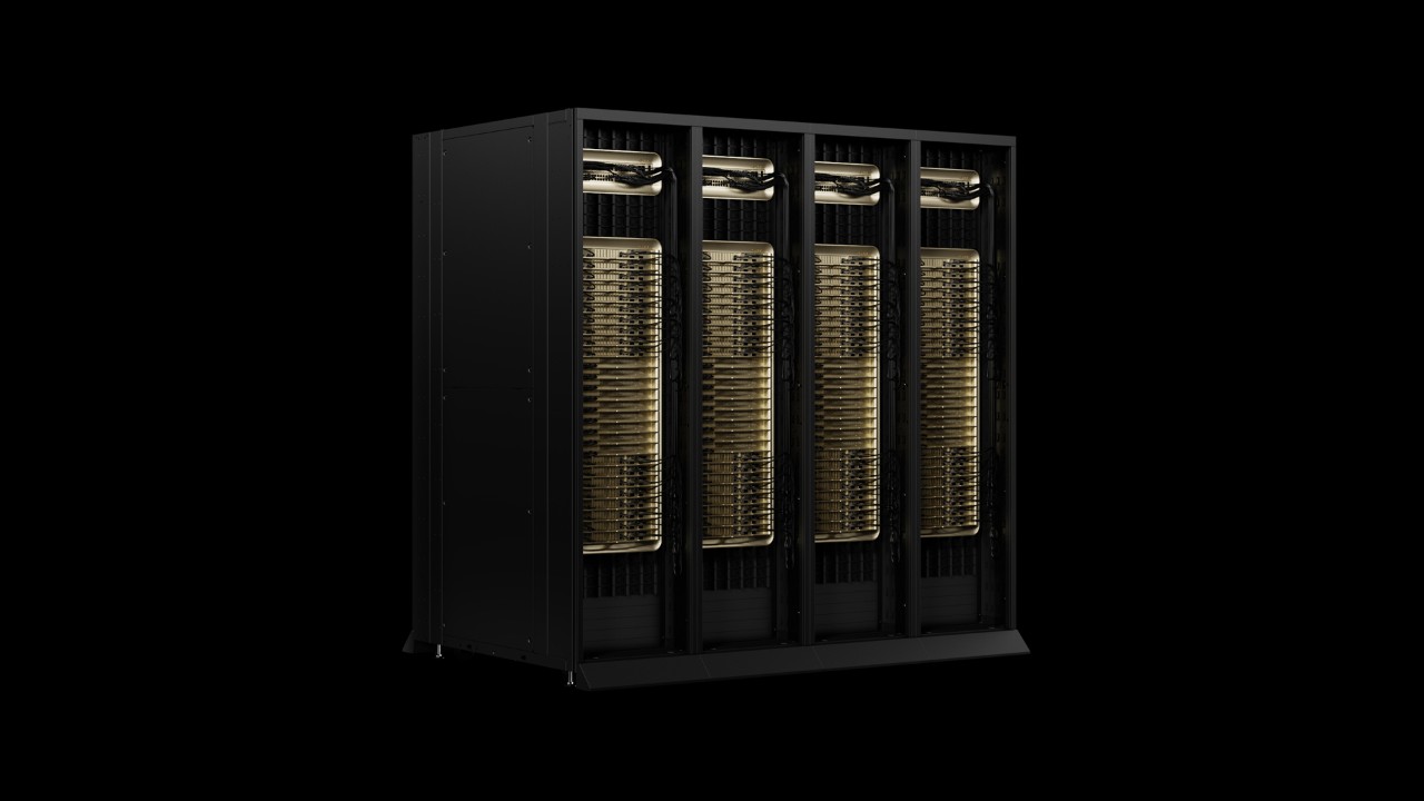 DGX SuperPOD 페이지에 실린 DGX GB300 시스템